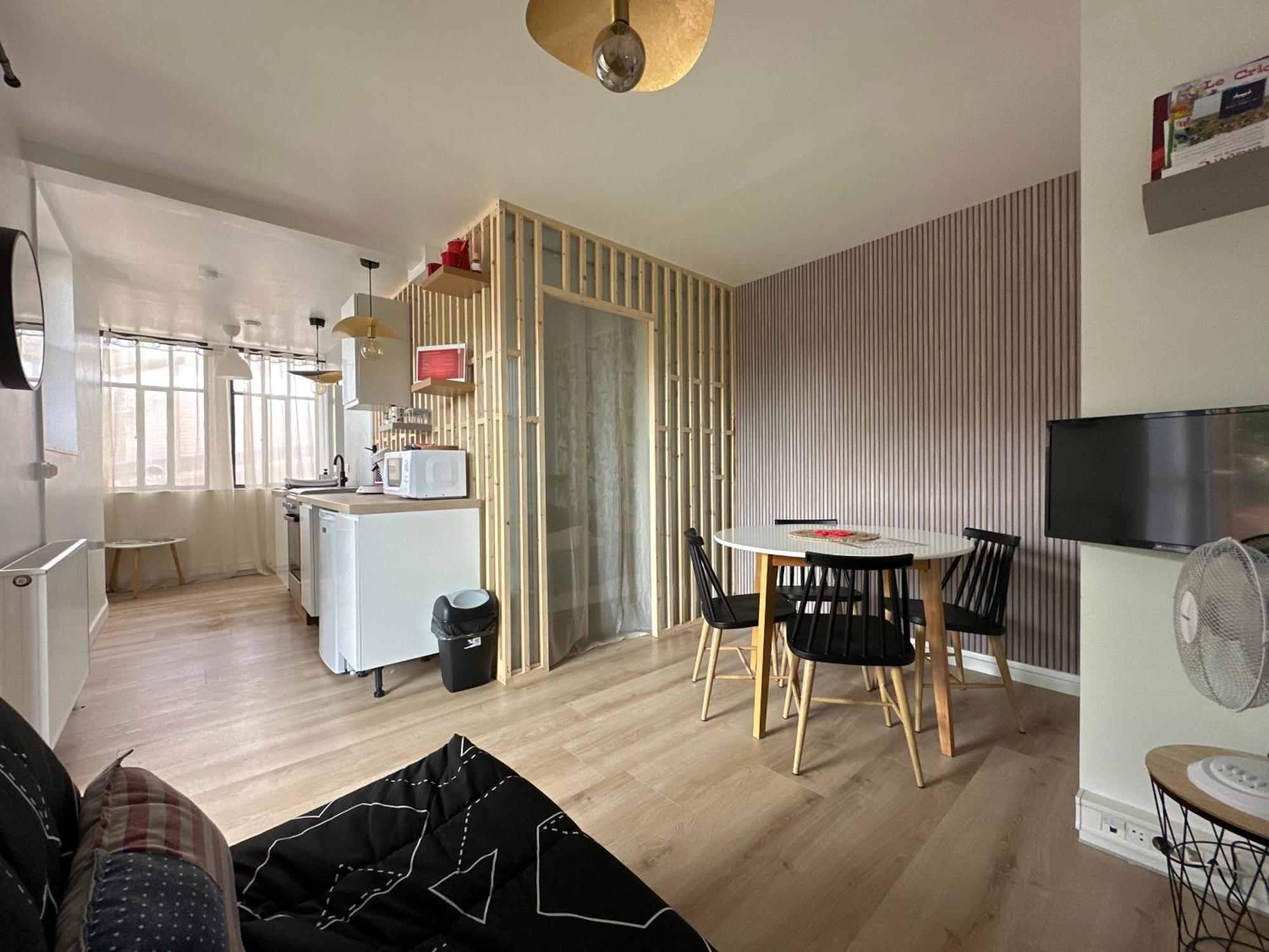 Gite Du Silo Epi De Mais Piscine Et Spa Toucy Екстериор снимка